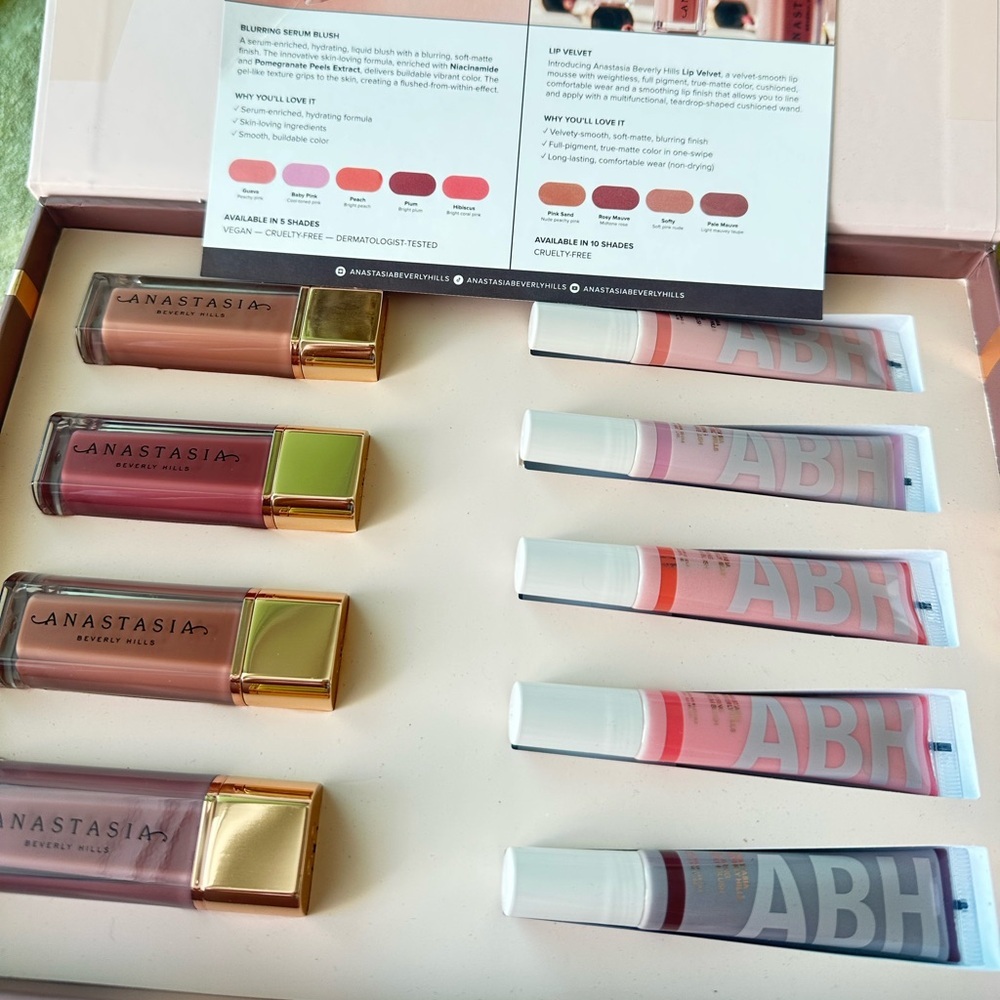 Anastasia Beverly Hills make up Set New